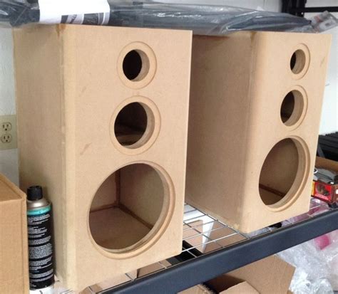 How to Build a Speaker Box: 12 Steps (with Pictures).